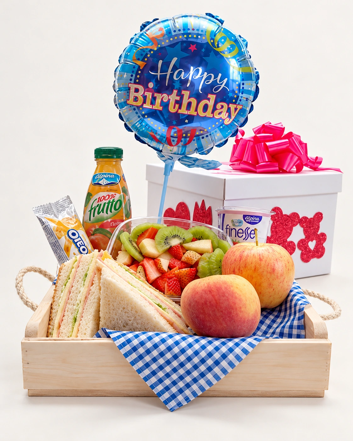 Desayuno Sándwich y Frutas